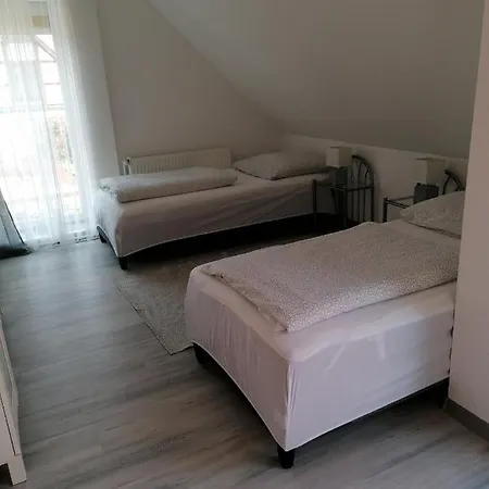 شقة Ferienwohnung Resit 2