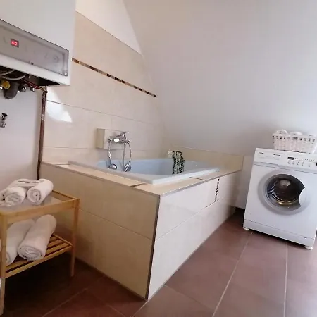 Apartment Ferienwohnung Resit 2