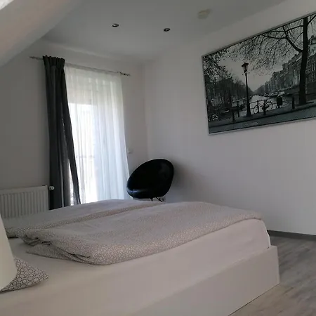 Ferienwohnung Resit 2 شقة